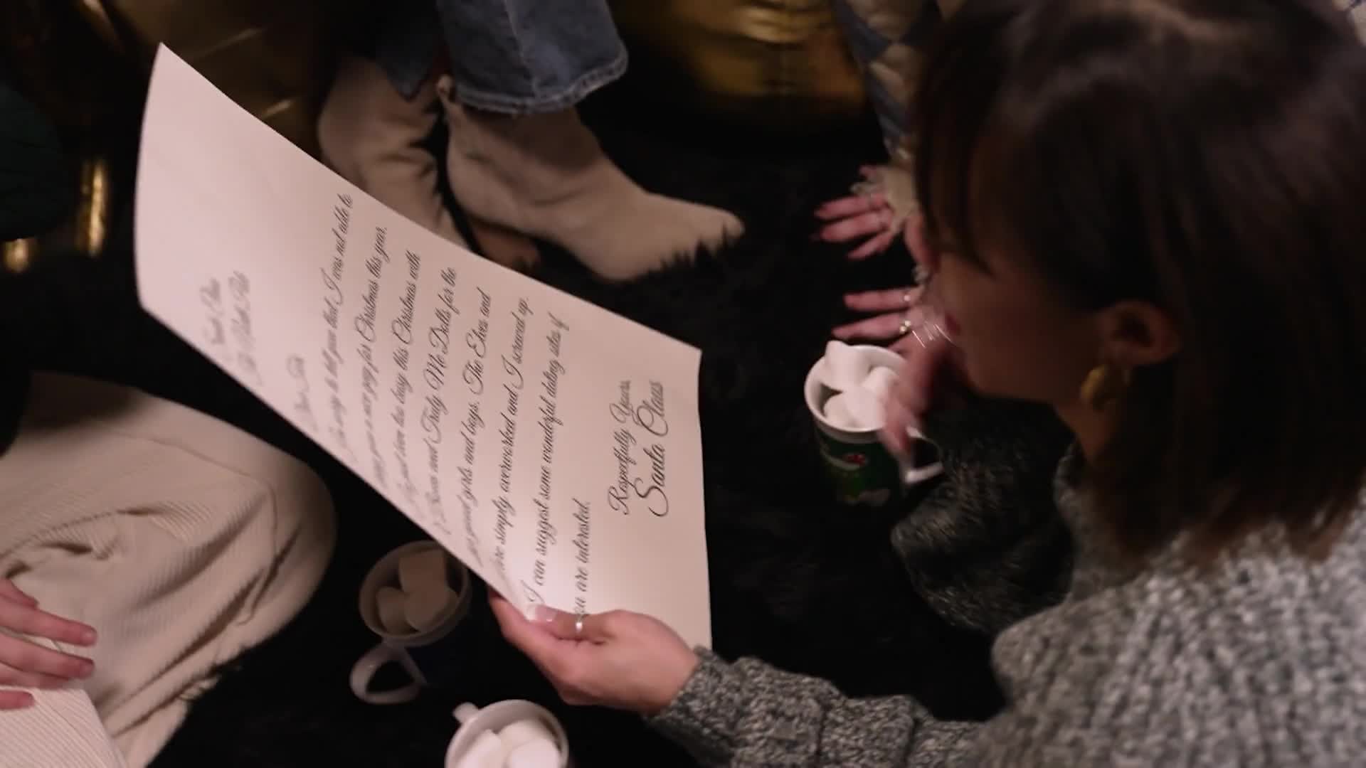 Sidewalks Entertainment - Holiday Music Special